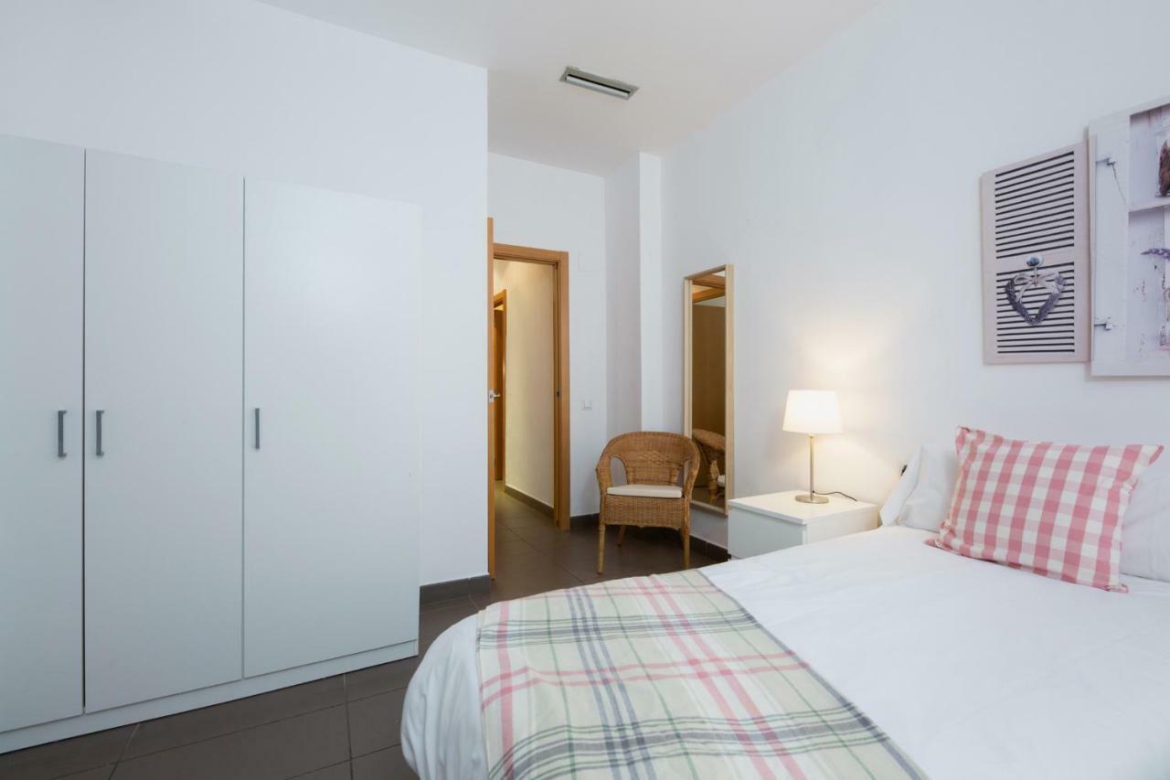 Apartamentos Cornellalux Cornella de Llobregat Exterior photo